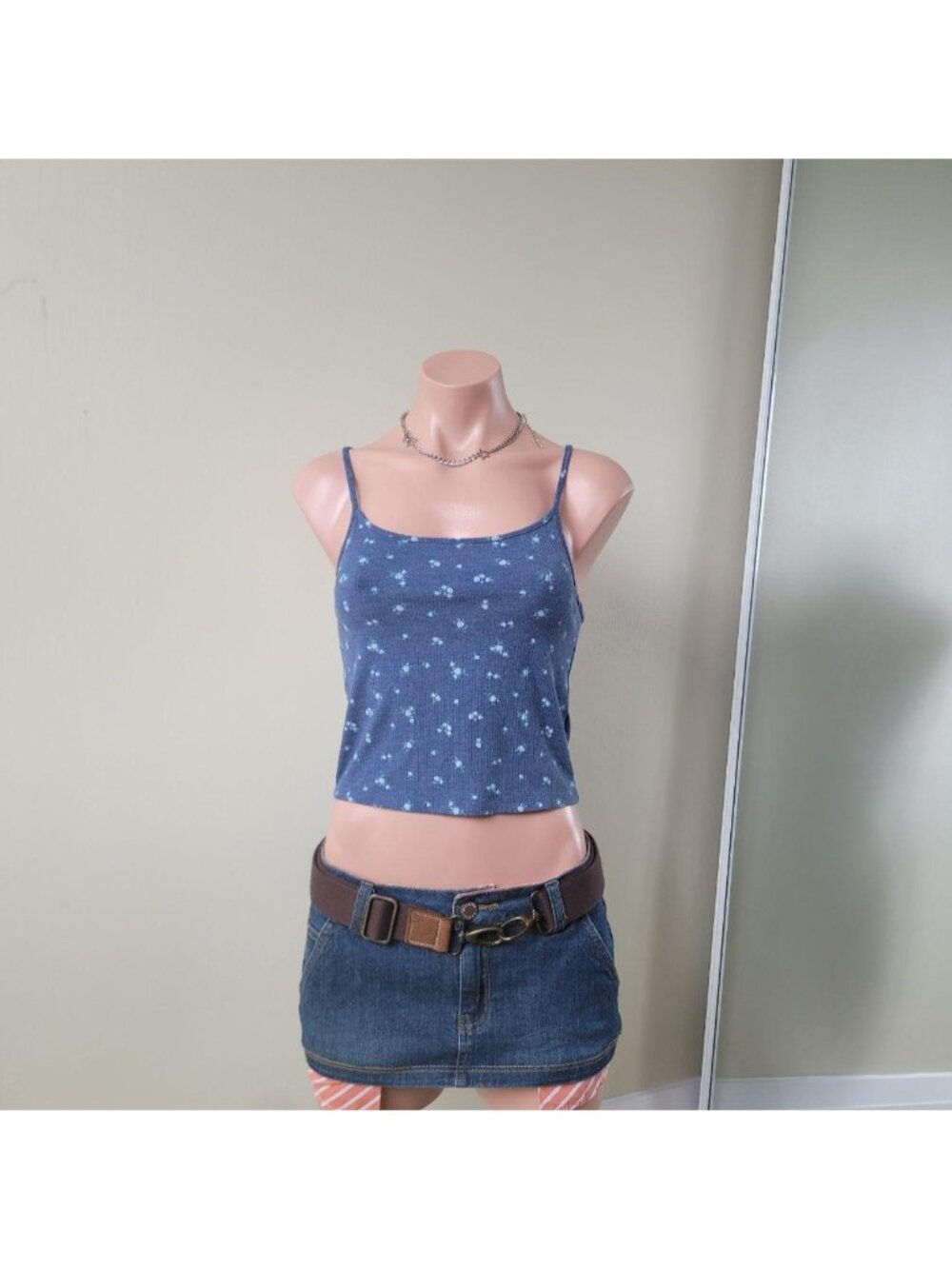 American Eagle Navy Blue Floral Ribbed Knit Everyday Tank Top (S)